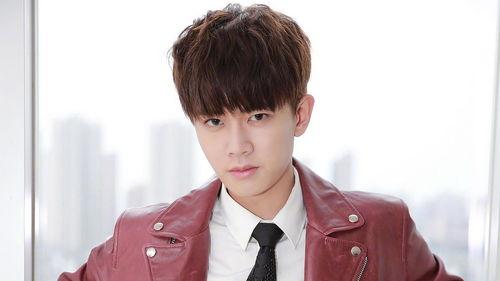 今日娱乐最新爆料任嘉伦,神秘女友身份引网友热议